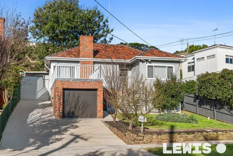4 Burgundy Street Pascoe Vale, VIC 3044